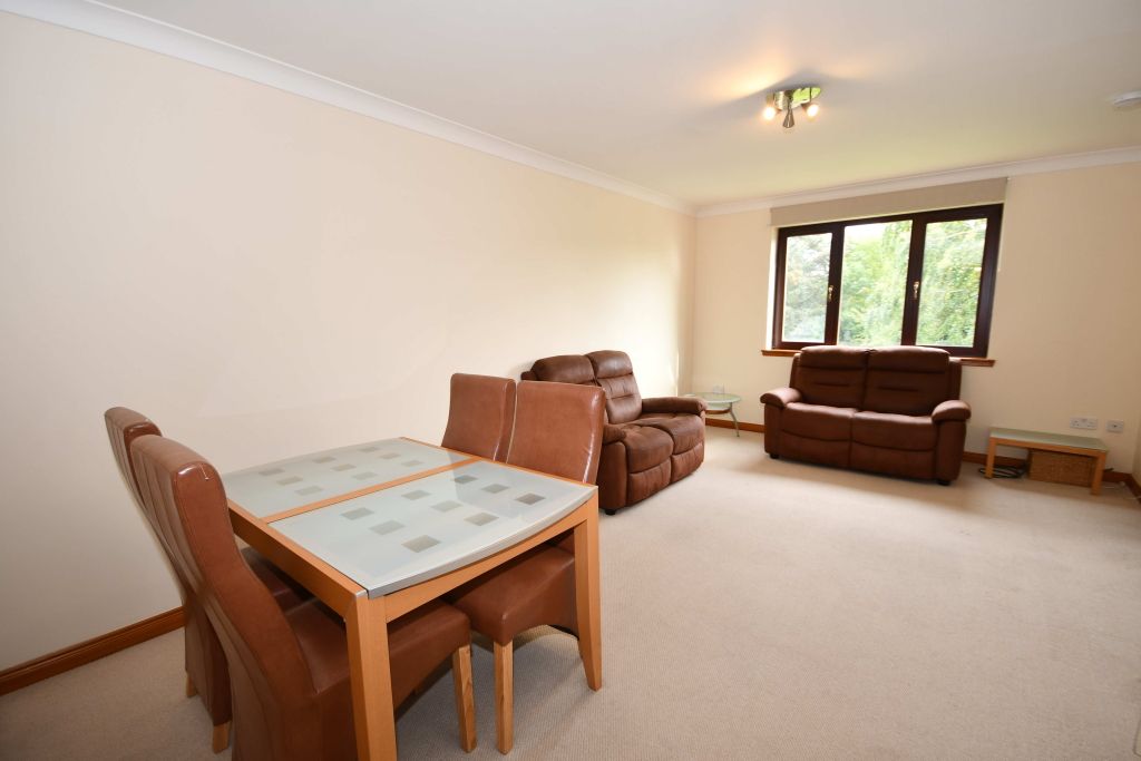 Property photo 2 of 9 Photo
