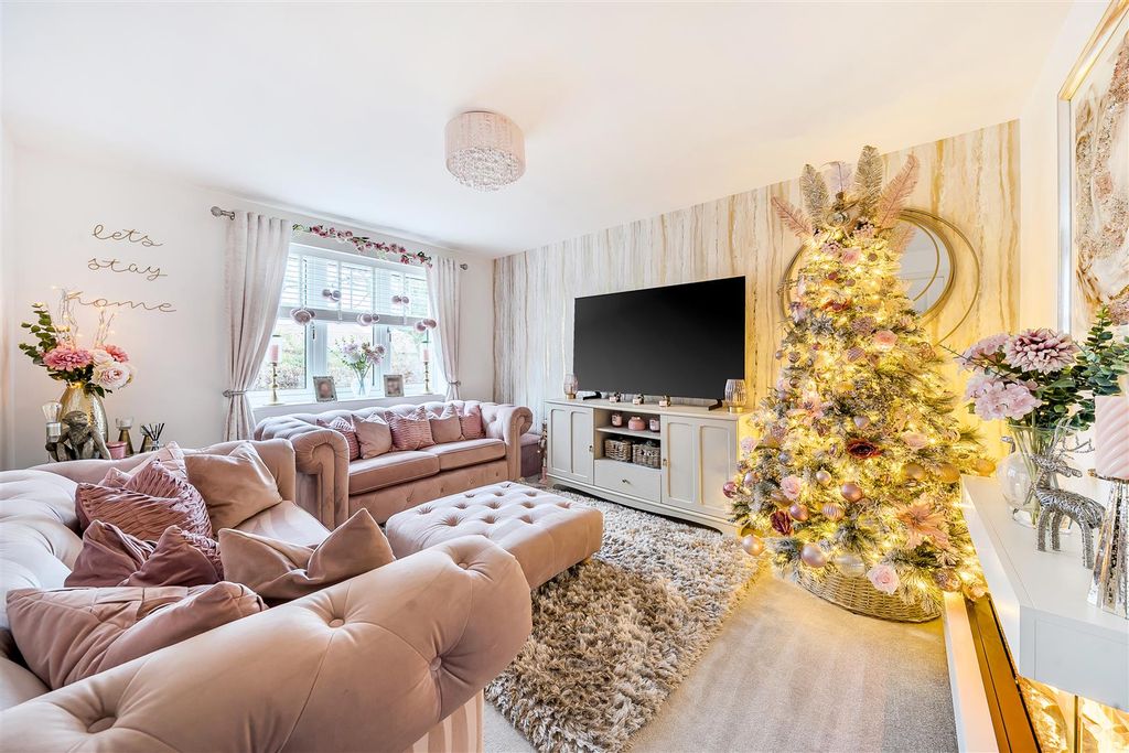 Property photo 2 of 28 1388466-6-693c3A19Bfd67.Jpg