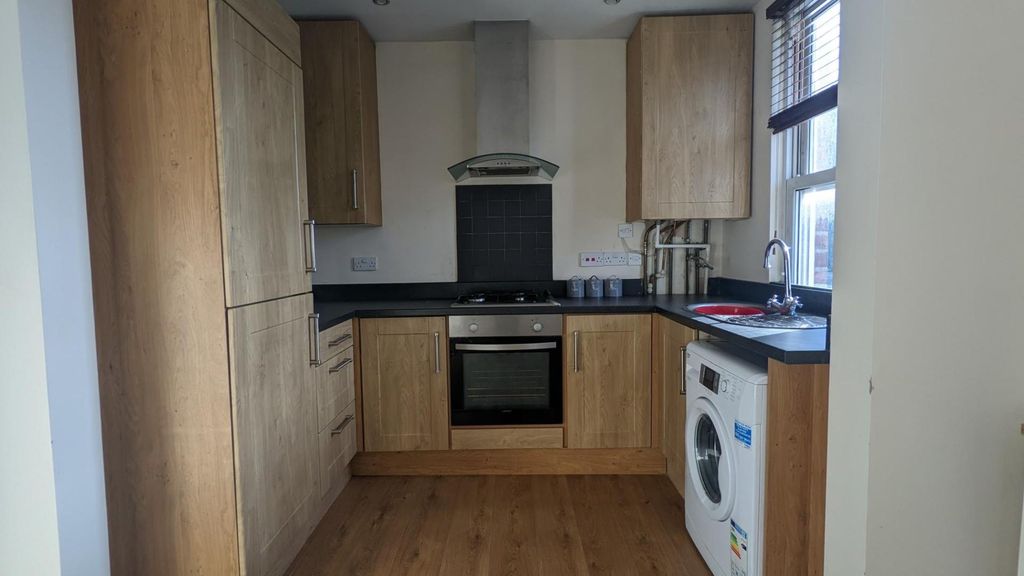 Property photo 3 of 7 Pxl_20220901_072121807.Jpg