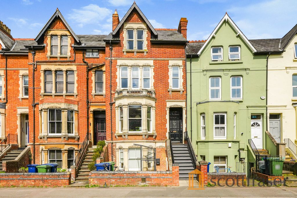 Property photo 1 of 12 1