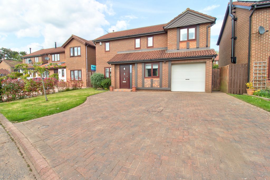 Property photo 1 of 43 Img_6126_7_8