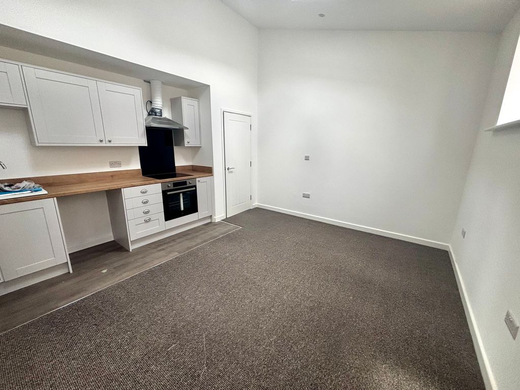 Property photo 2 of 7 Image