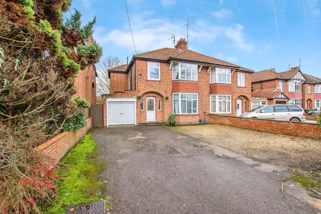 Property photo 1 of 23