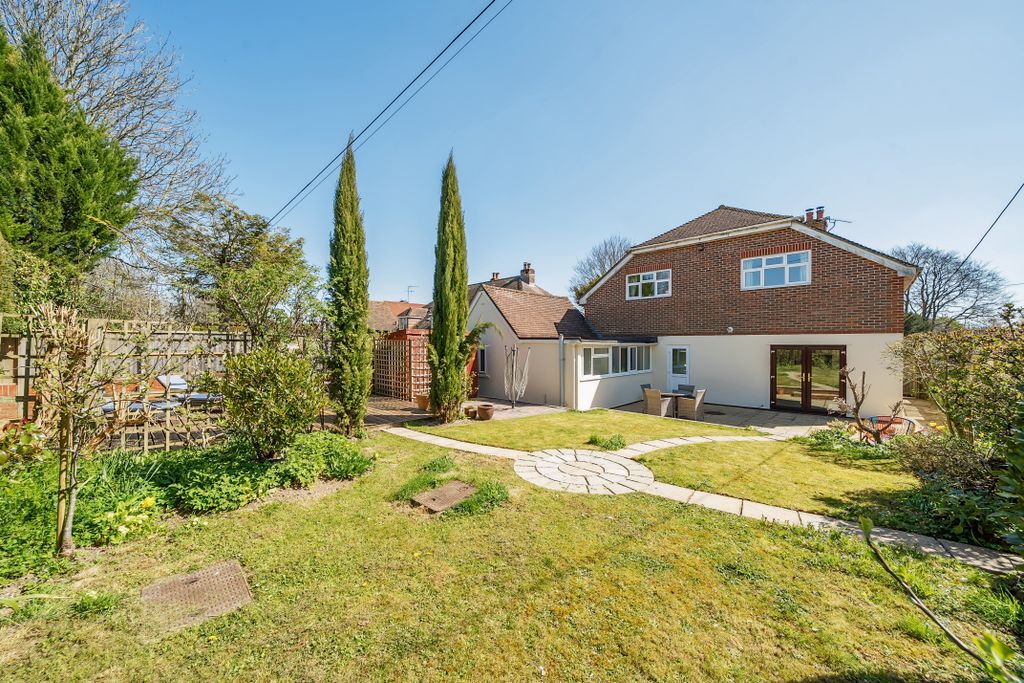 Property photo 1 of 12
