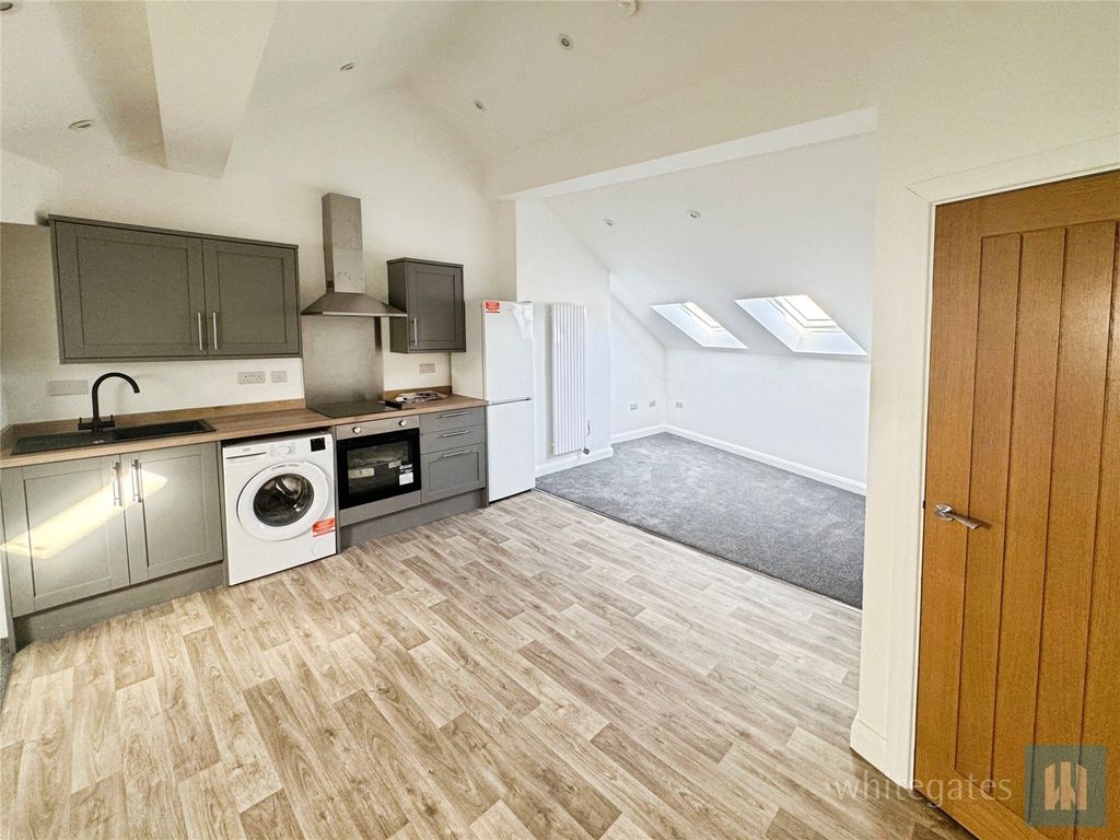 Property photo 2 of 13 Picture No. 03