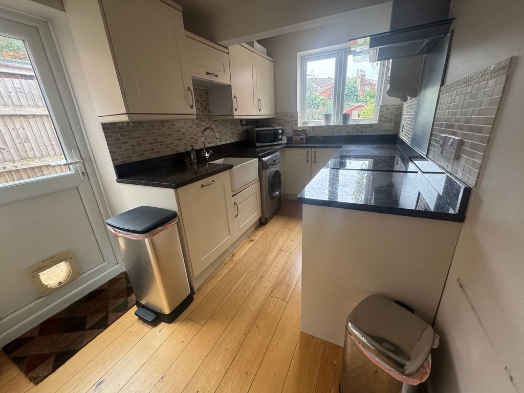 Property photo 3 of 8 Image