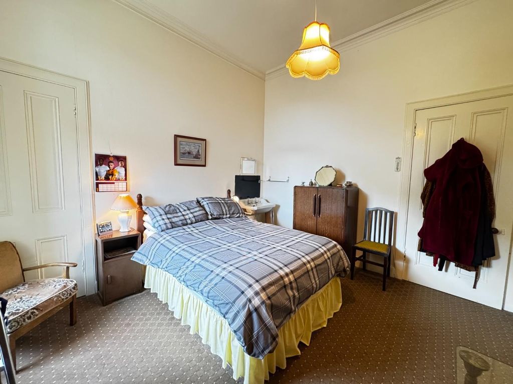 Additional image 5 of 3 bed flat for saleWest Bay Road, Millport, Isle Of Cumbrae KA28