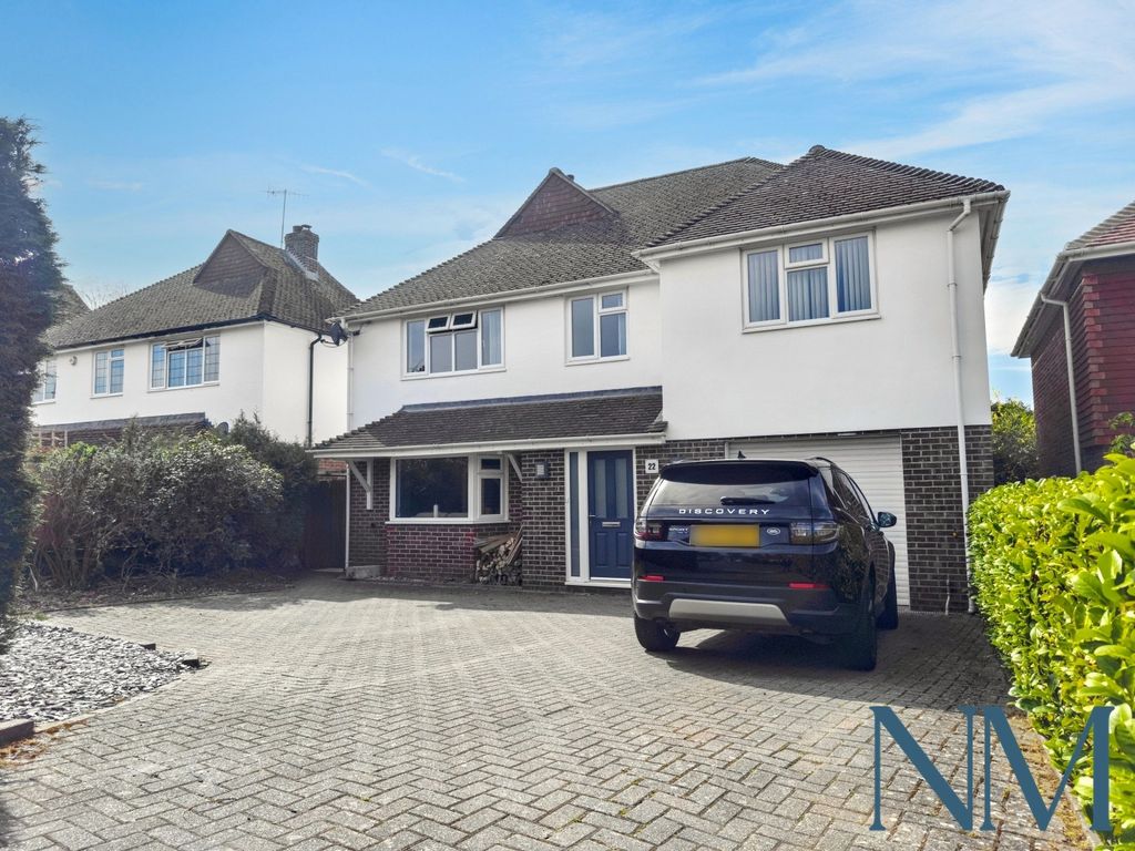Property photo 1 of 26 Spacious &amp; Versatile 5-Bedroom Family Home On Garden Wood Road, East Grinstead