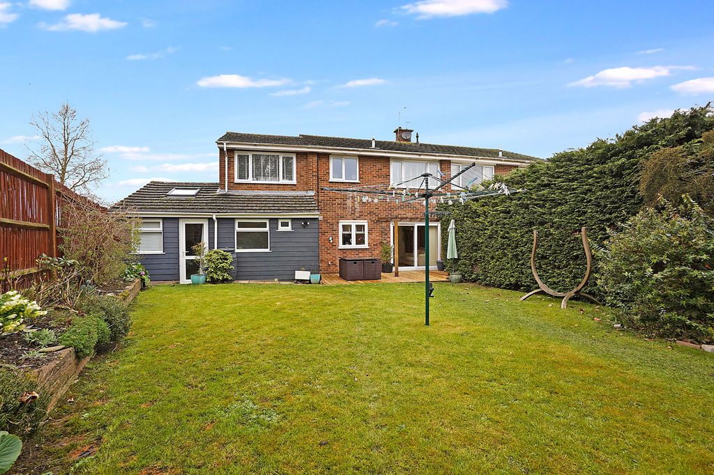 Property photo 3 of 35