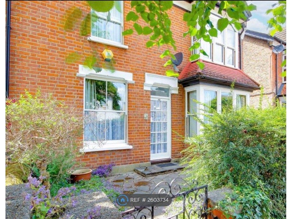 Property photo 2 of 9