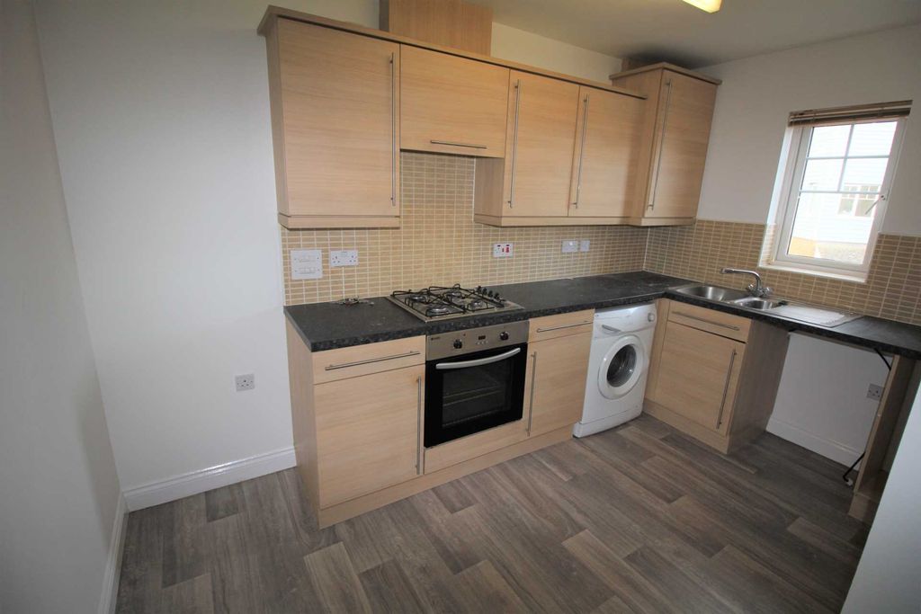 Property photo 2 of 7