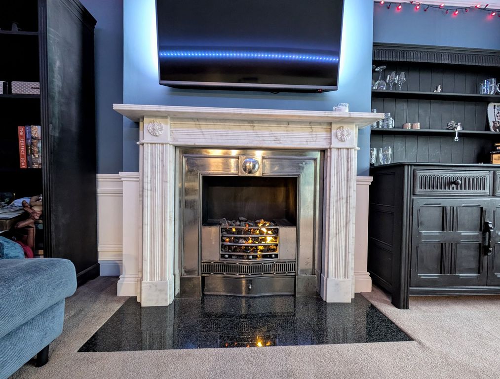 Property photo 3 of 34