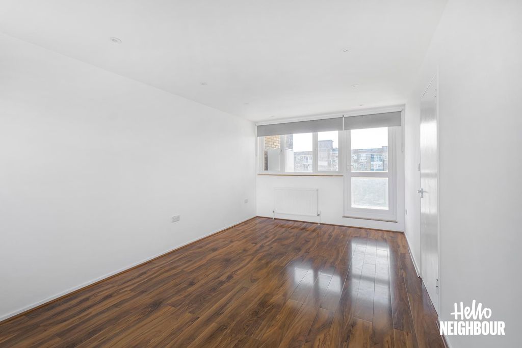 Property photo 1 of 16 Photo 0