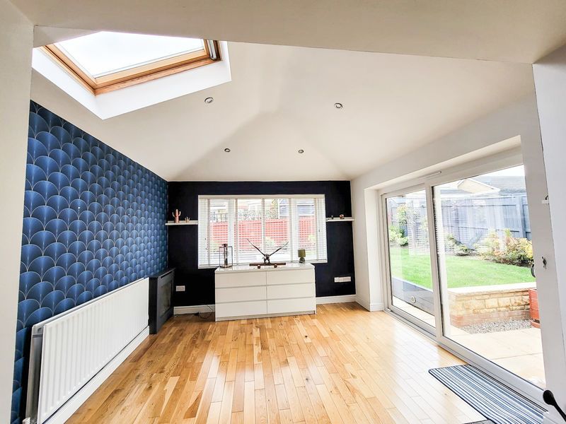 Property photo 2 of 14 Photo 3