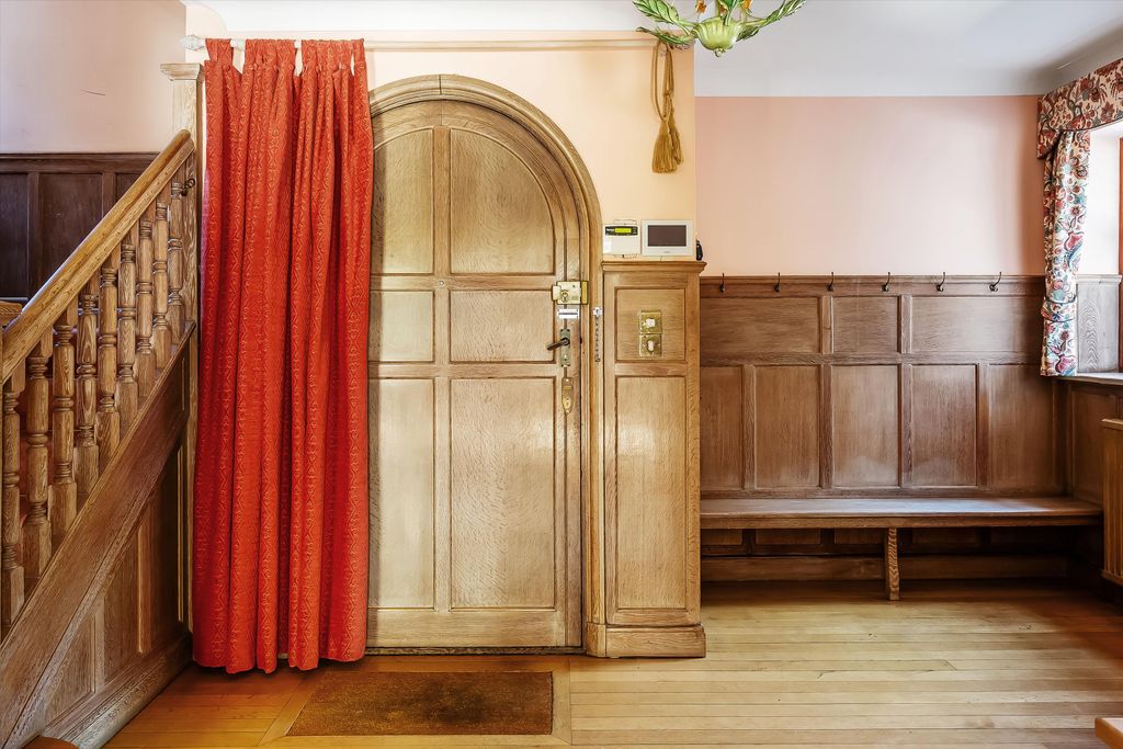 Additional image 16 of 7 bed detached house for saleHillier Road, Guildford, Surrey GU1
