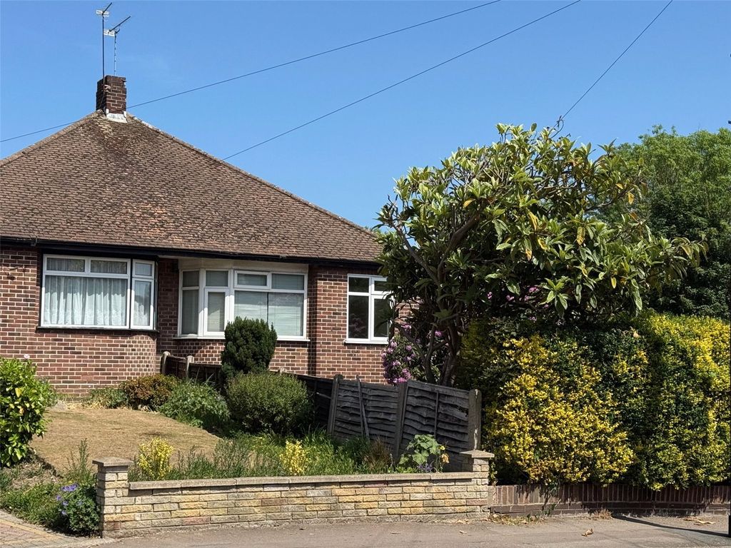 Property photo 3 of 19 Picture No. 24