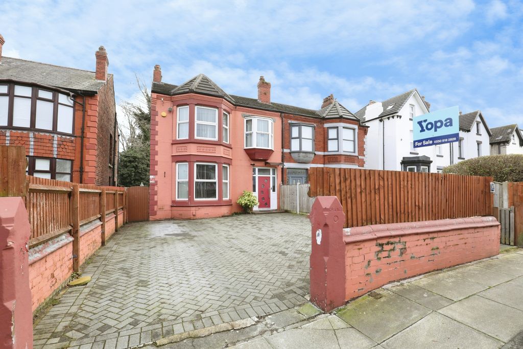 Property photo 1 of 19 Front View