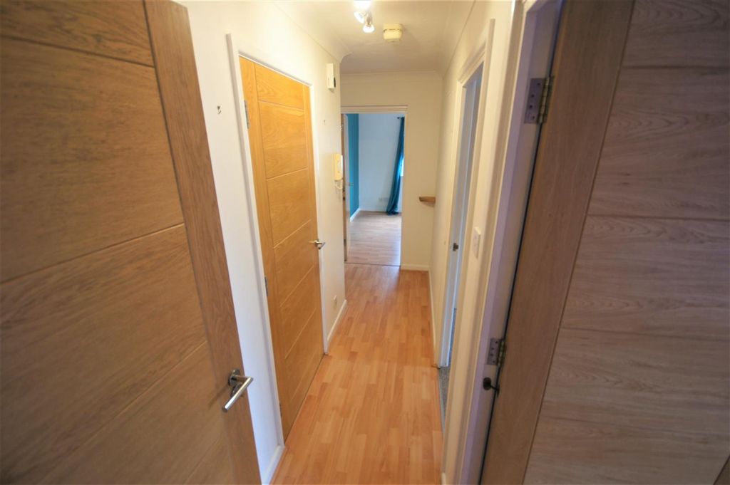 Property photo 2 of 10 Dsc00405.Jpg