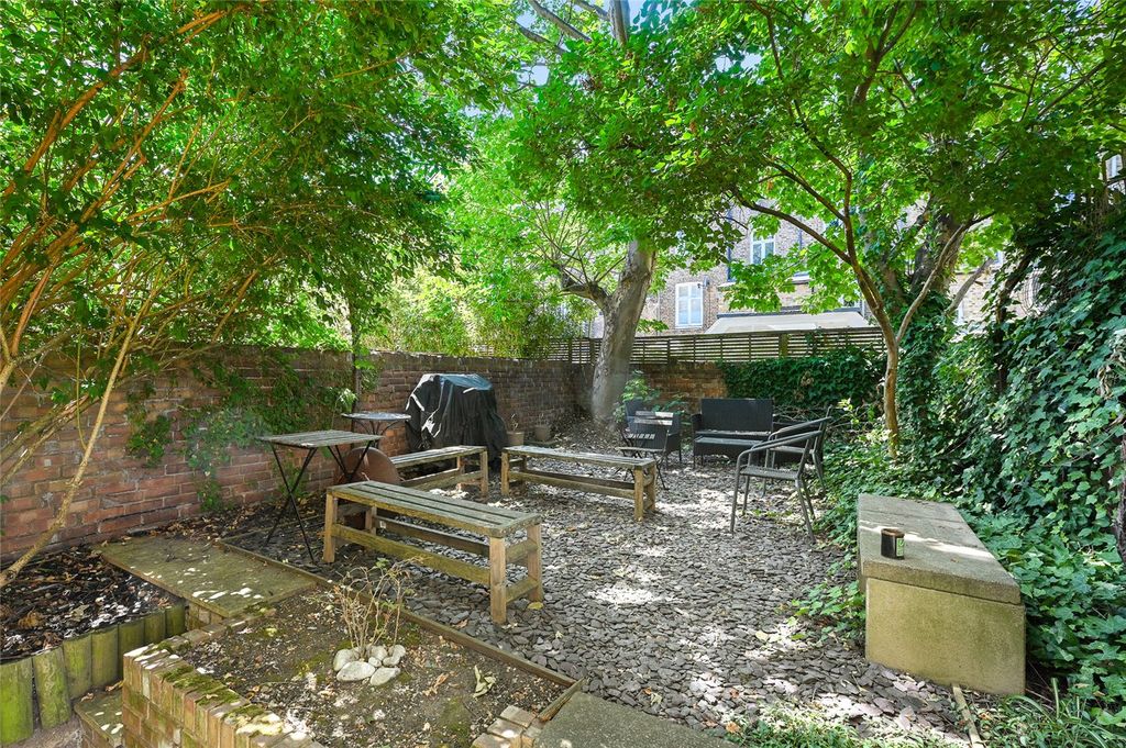 Property photo 2 of 10 Picture No. 07