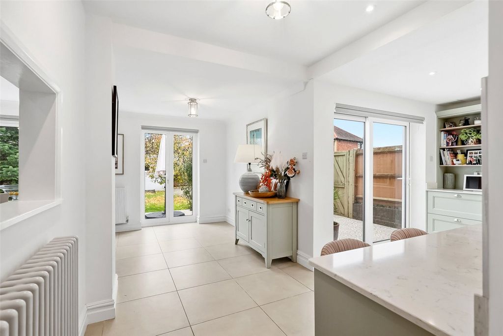 Property photo 3 of 17 Picture No. 06