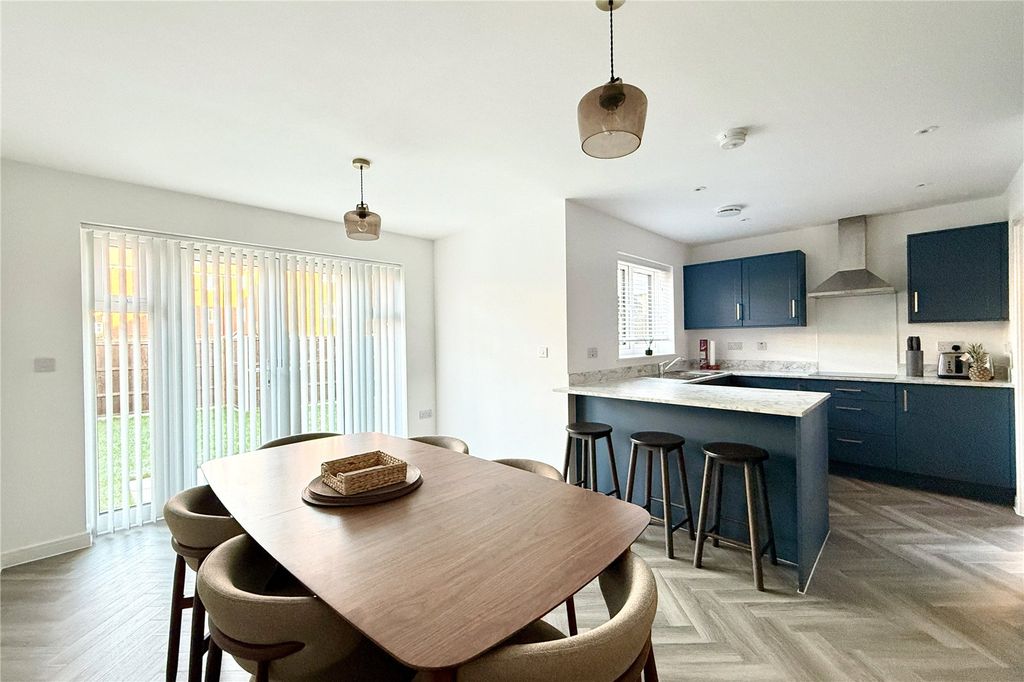 Property photo 3 of 20 Robinson Jackson