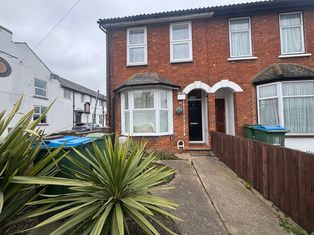 Property photo 1 of 9 Front