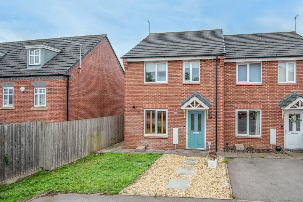 Property photo 1 of 13 Picture No. 02