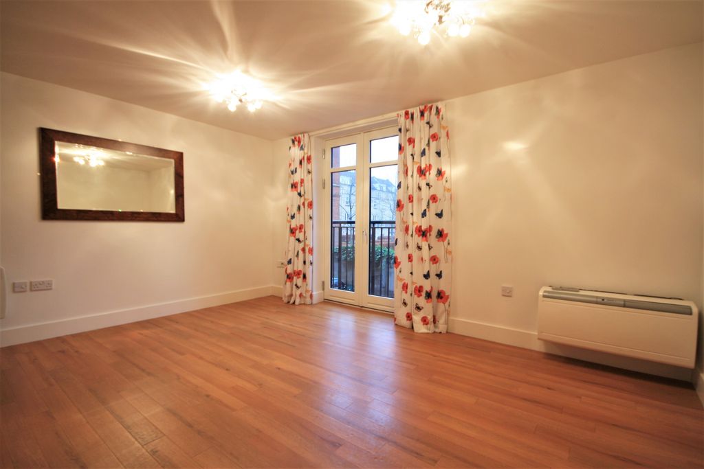 Property photo 3 of 7 Img_9947