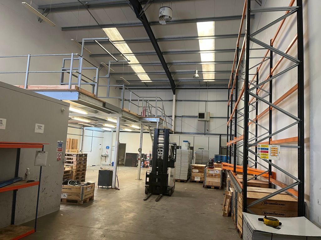 Property photo 2 of 6 Photo 1