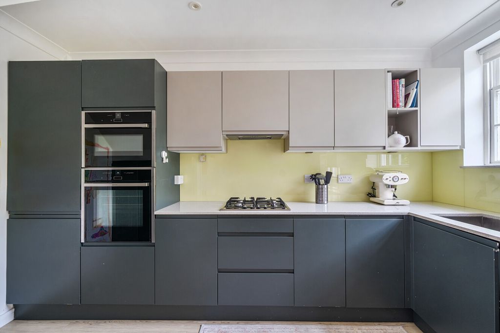 Property photo 3 of 21 15-6A995Fc47ee7c-...