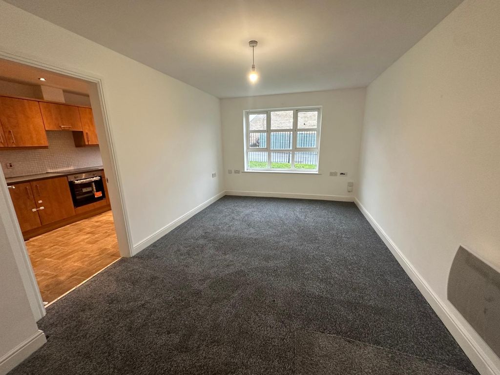 Property photo 2 of 7 Photo 1