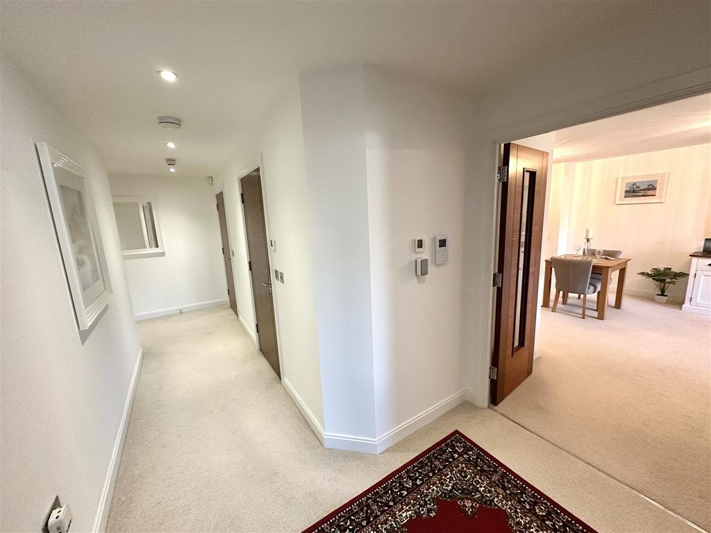 Additional image 13 of 2 bed flat for saleSea Road, Carlyon Bay, St. Austell PL25