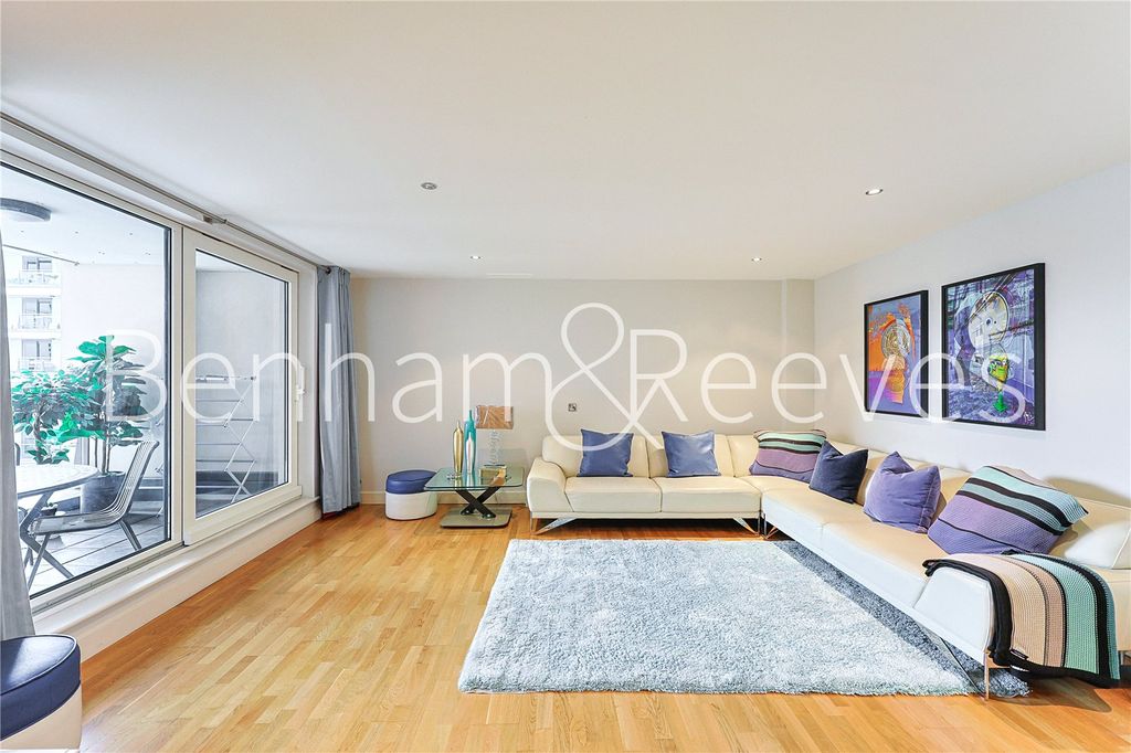 Property photo 2 of 17 Picture No. 06
