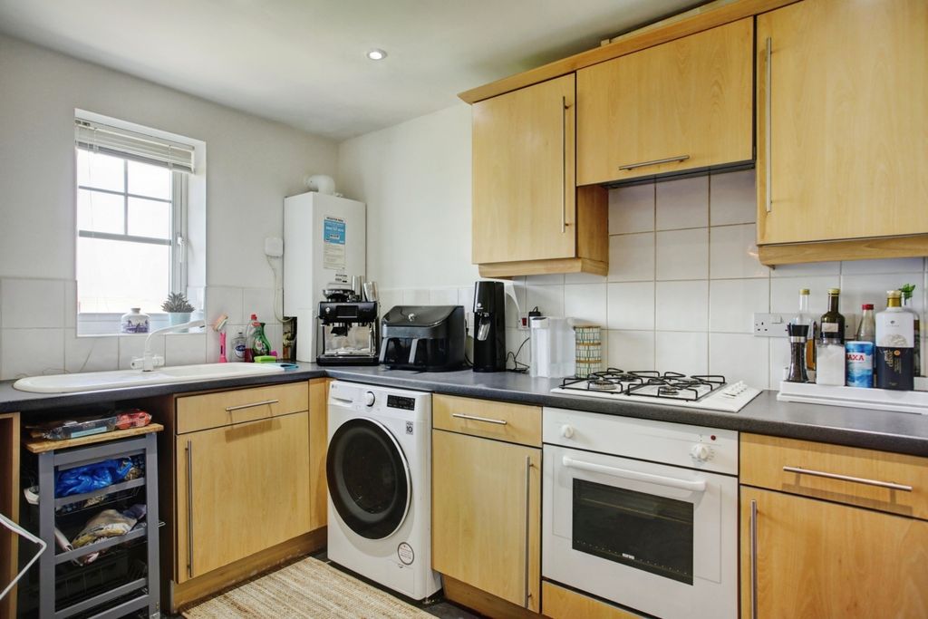 Property photo 1 of 10 Pbox-Img.Jpg