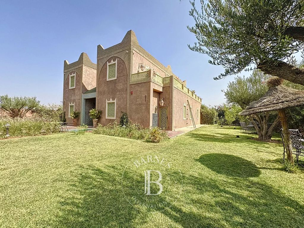 Property photo 2 of 47