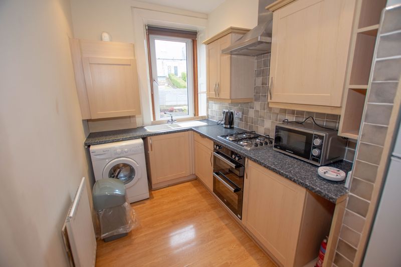 Property photo 3 of 8 Photo 2