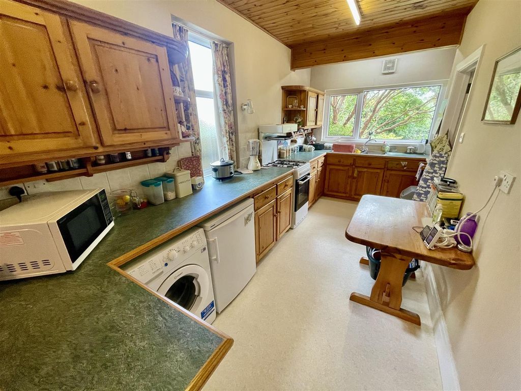 Property photo 3 of 23 Img_8075.Jpg