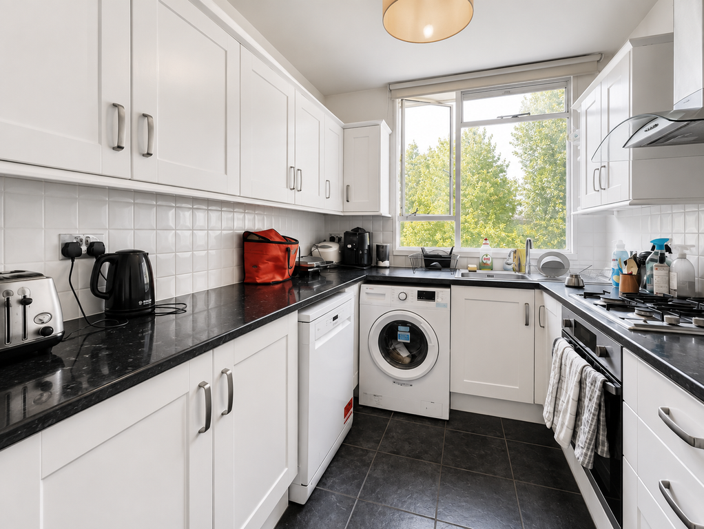 Property photo 2 of 10 9