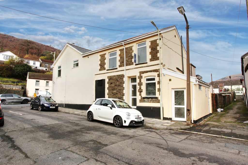 Property photo 2 of 25 Img_1378