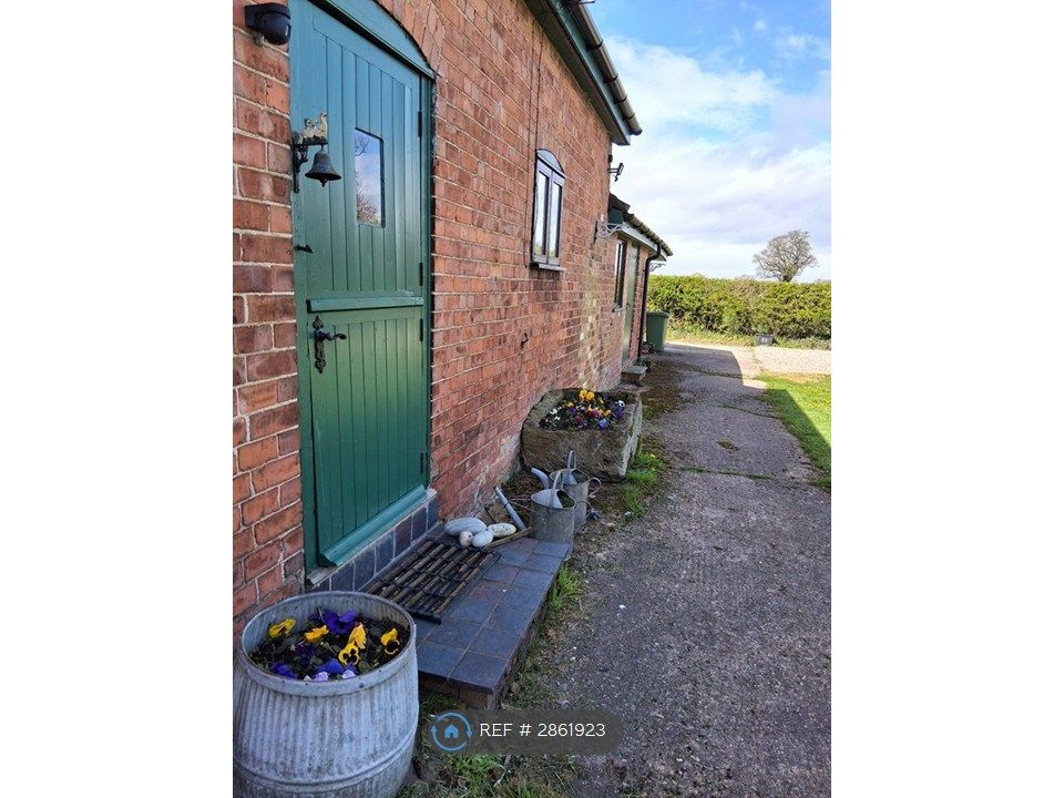 Property photo 2 of 10 Front Door