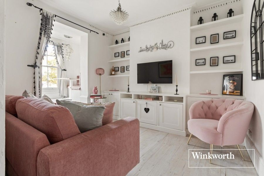 Property photo 2 of 12