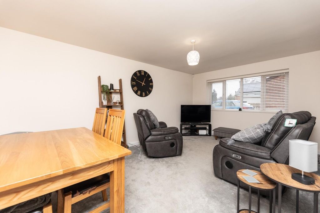 Property photo 3 of 16 5C5A7221.Jpg