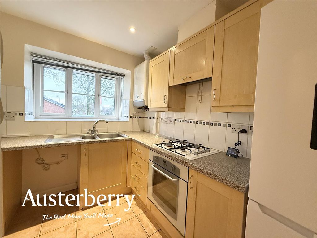 Property photo 2 of 12 Img_1906 2.Jpg