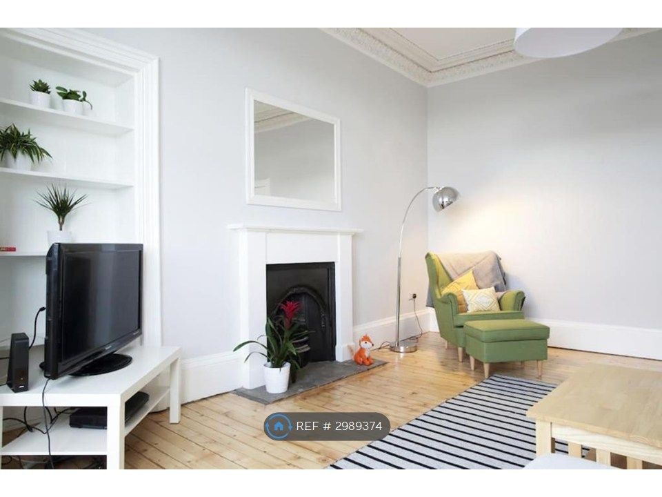 Property photo 3 of 25