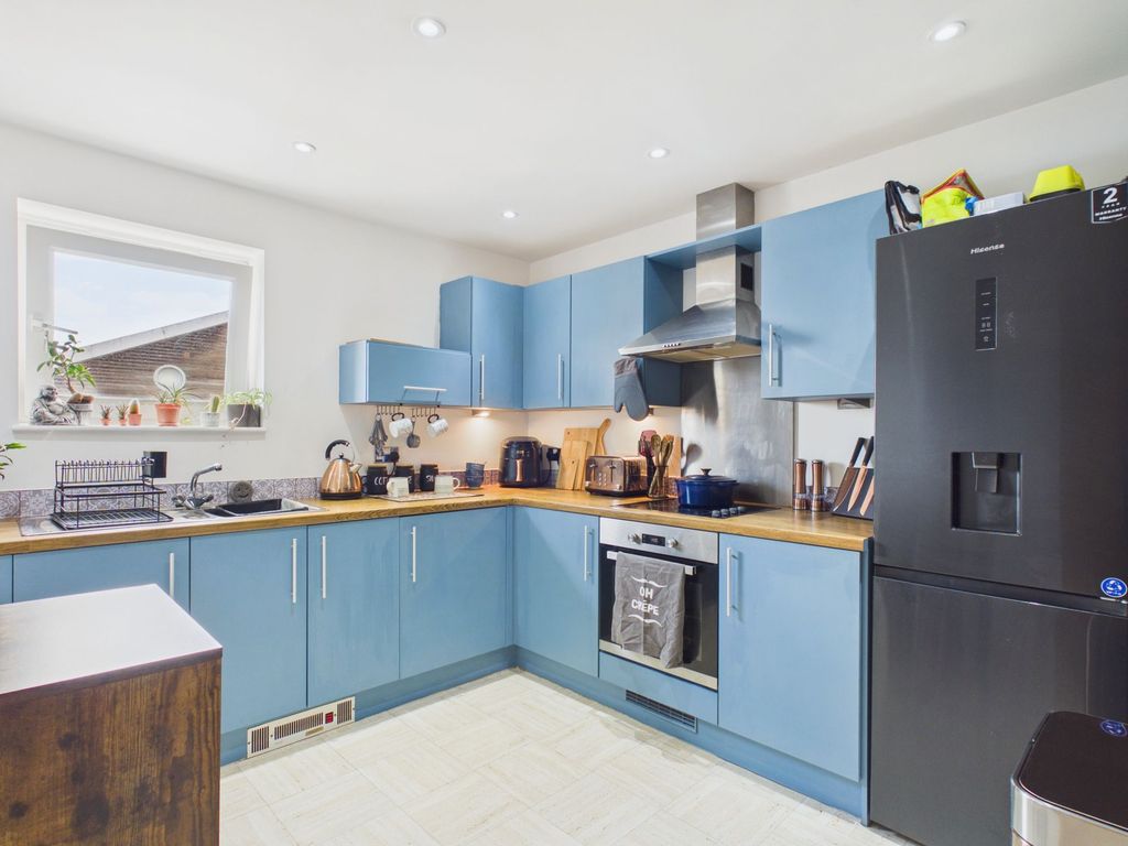 Additional image 11 of 2 bed flat for saleGlanfa Dafydd, Barry CF63