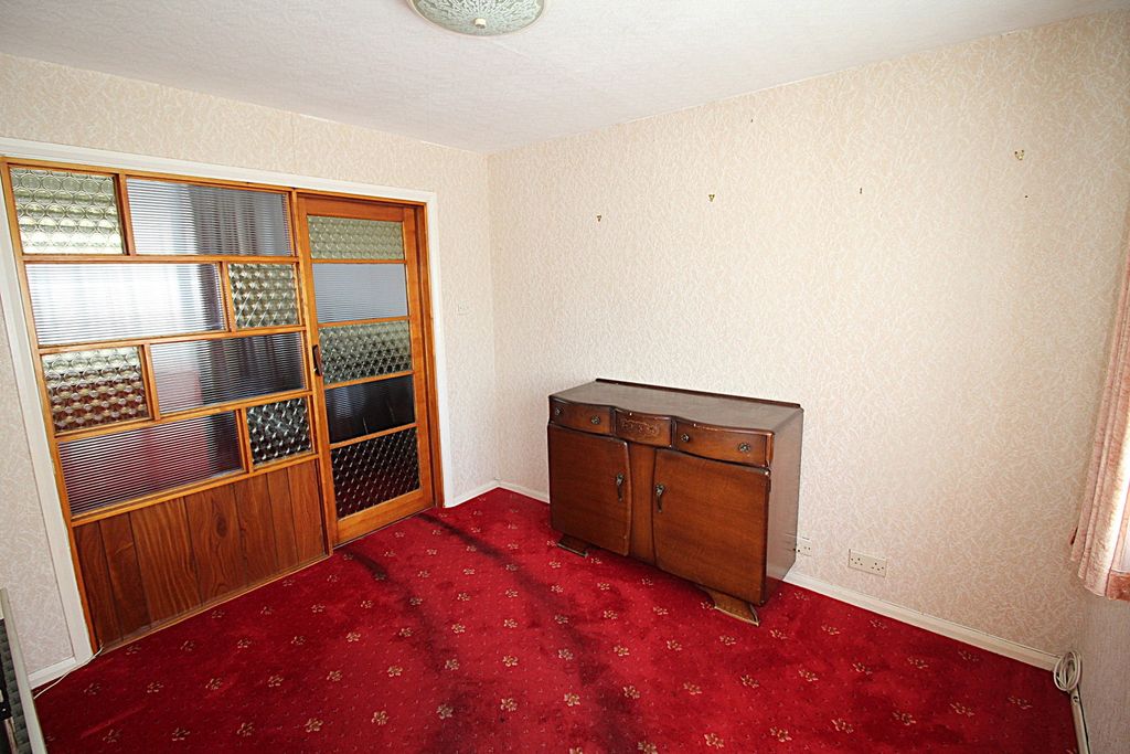Property photo 3 of 21