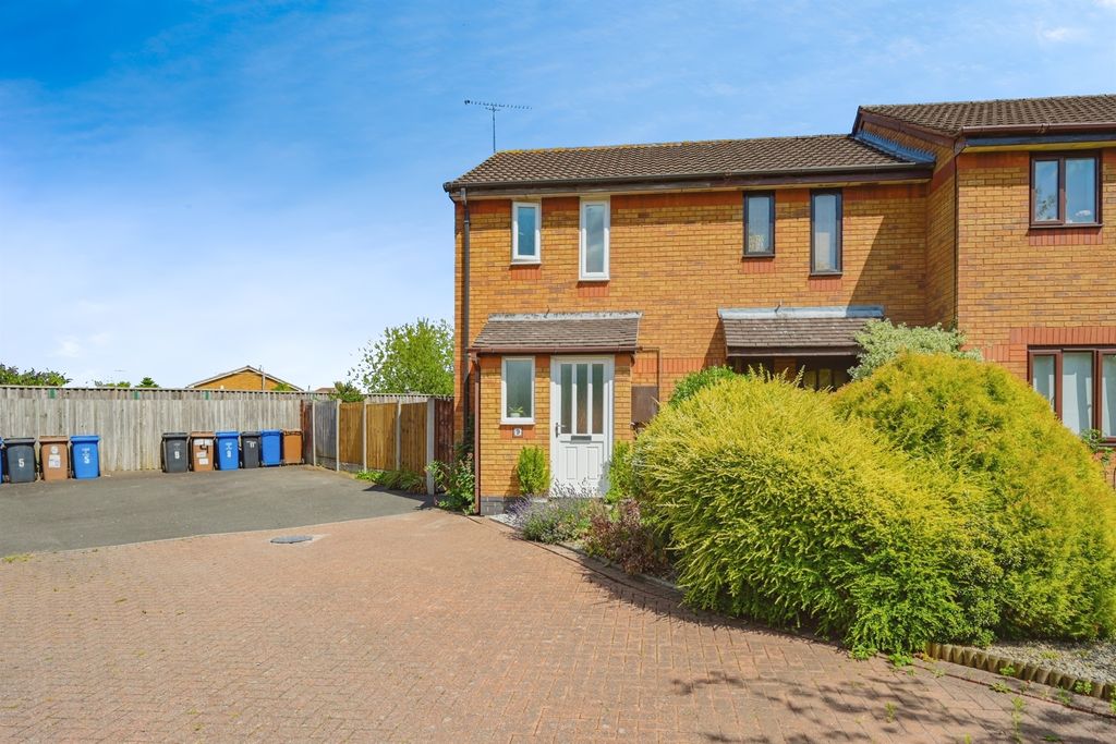 Property photo 1 of 17