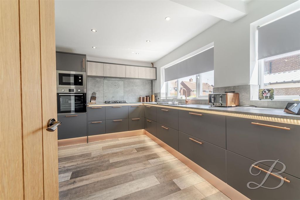 Property photo 3 of 25 Ccltd-13.Jpg