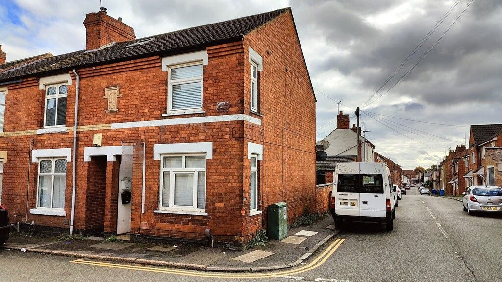 Property photo 1 of 11 108 Lettings