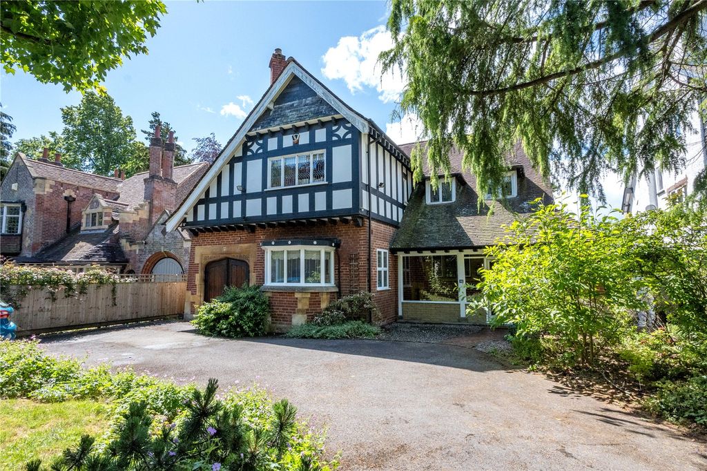 Property photo 1 of 42 Picture No. 39